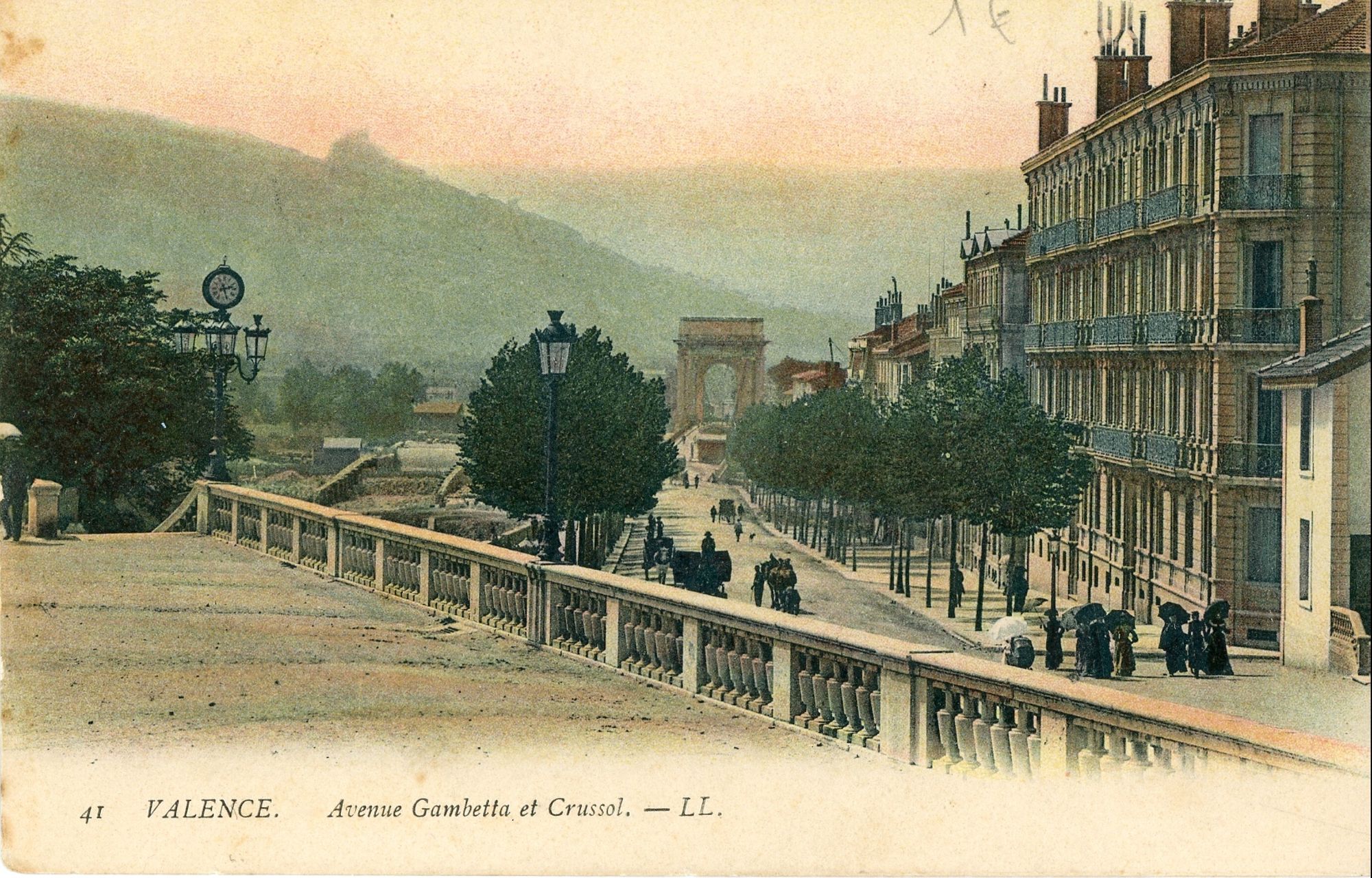 Les archives municipales de Valence